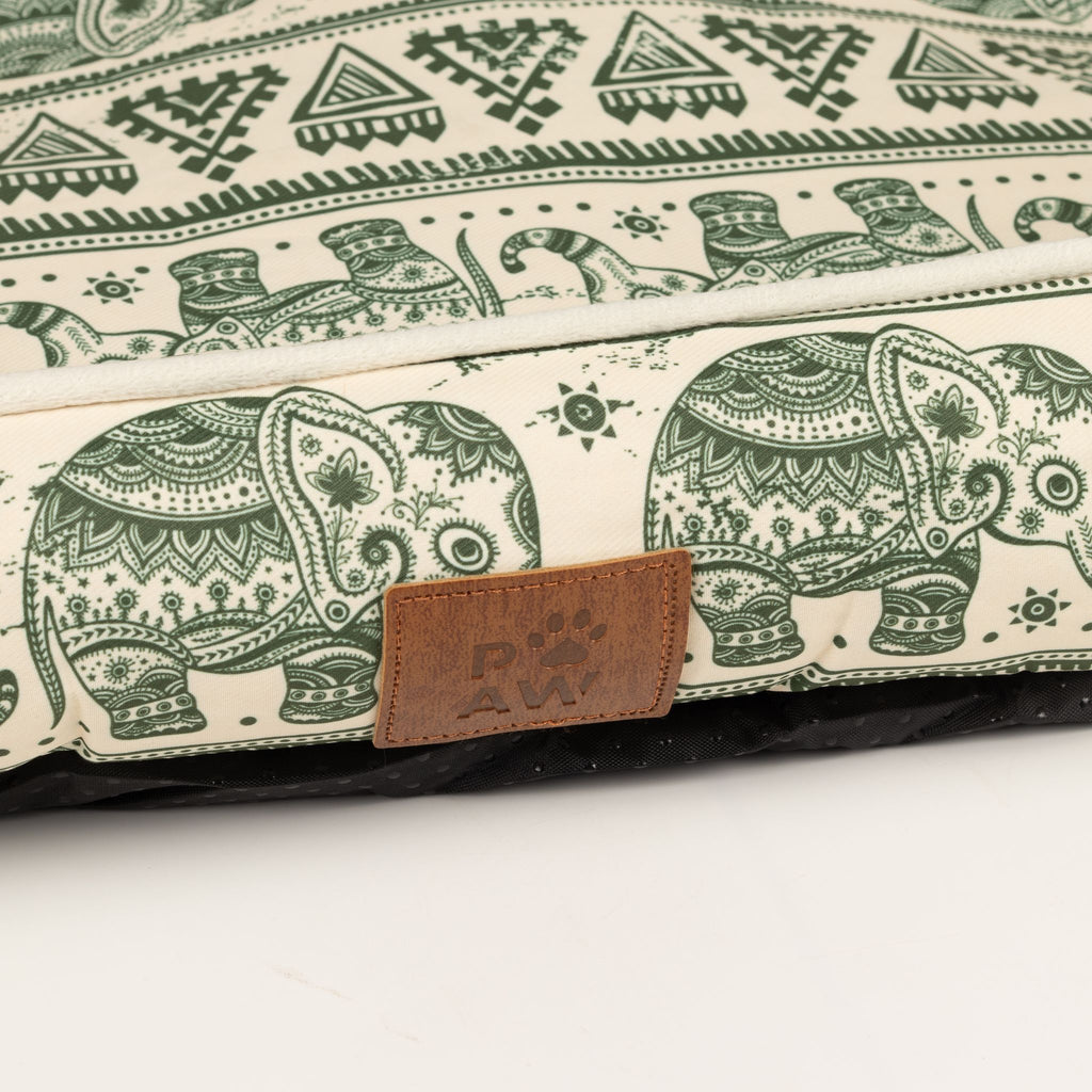Cuccia Lucky Elephant verde – 60 × 50 × 14 cm