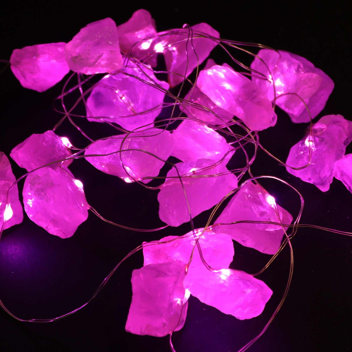 Filo di luci con cristalli di quarzo rosa – 227 cm, USB