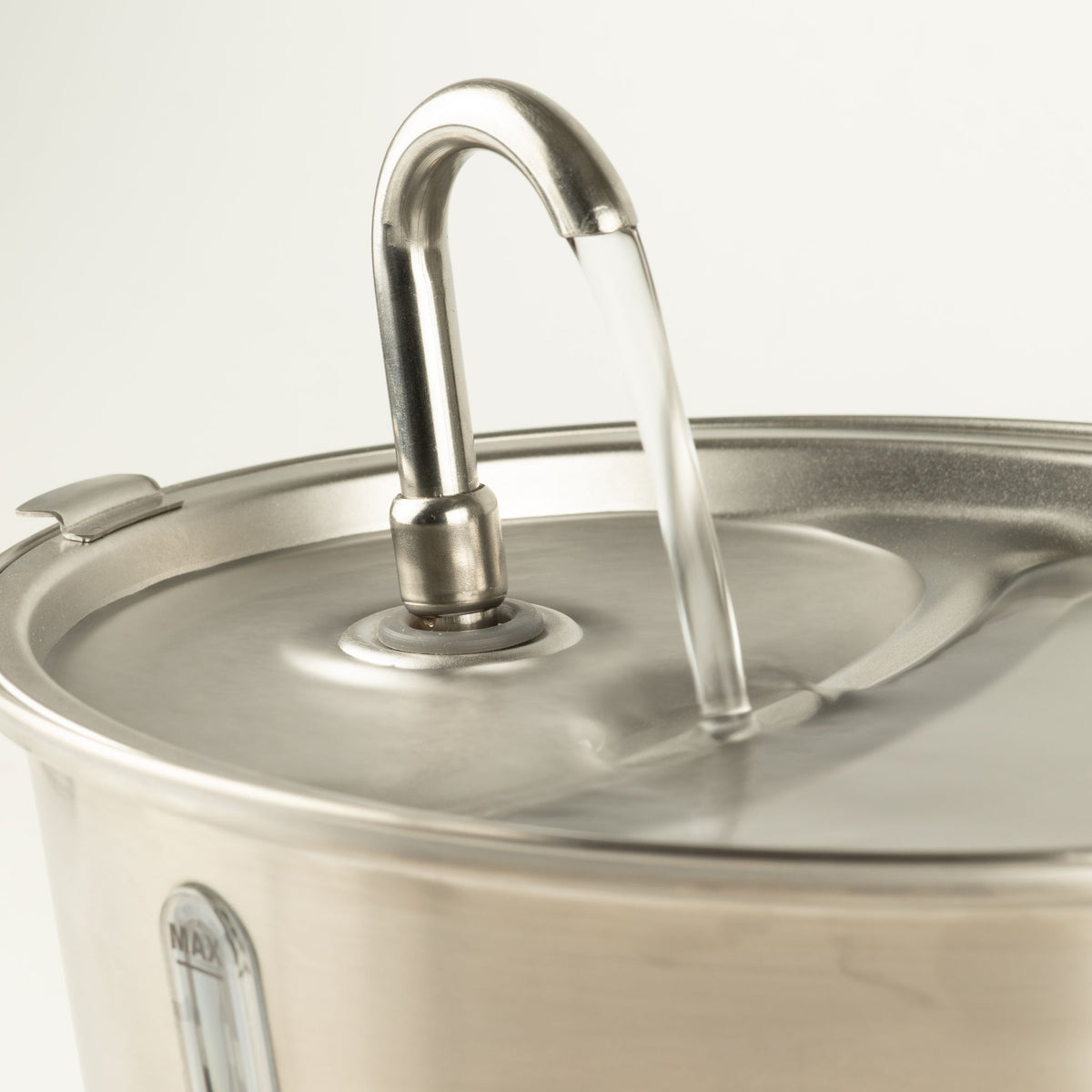Fontanella elettrica per animali in acciaio inox – 2,5 litri, USB