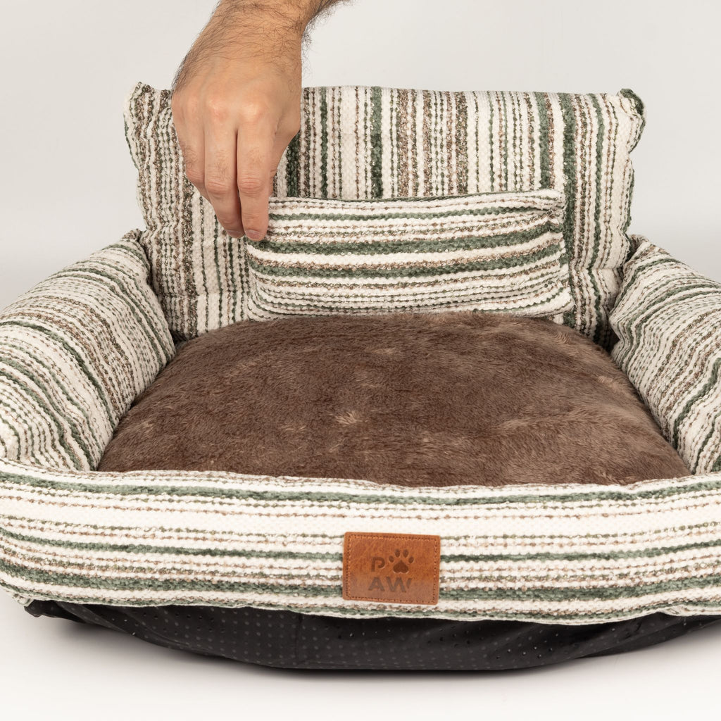 Cuccia a divanetto a righe marroni – piccola, 50 × 50 × 26 cm