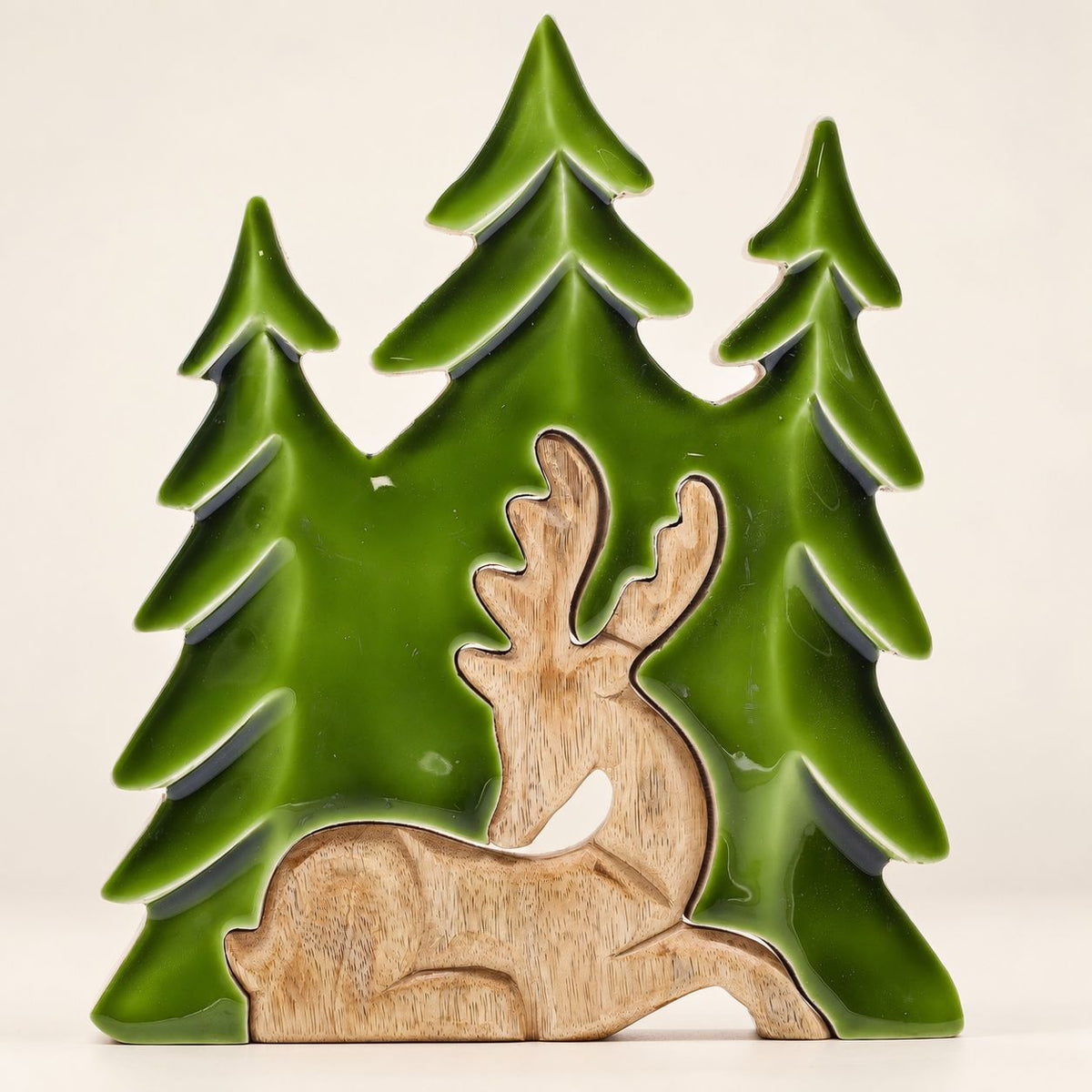 Decorazione 3D in legno "Cervo nel bosco" – 23 x 20 cm