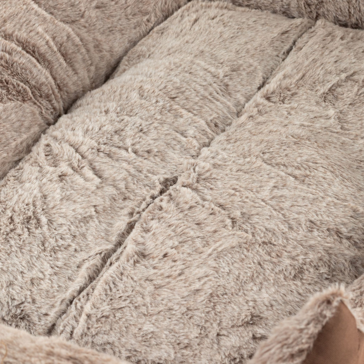 Cuccia in peluche Teddy marrone – media, 70 × 55 × 18 cm