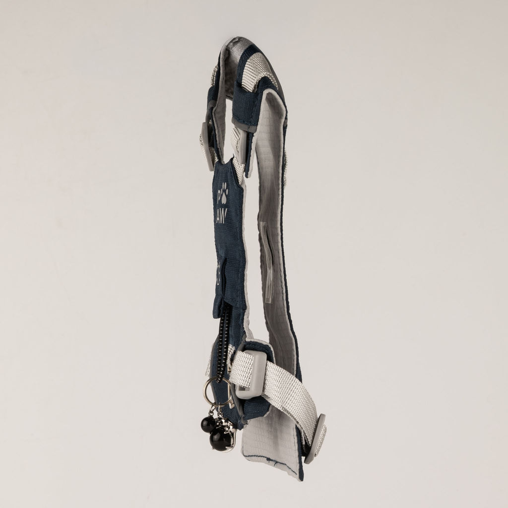 Pettorina Guardian grigio roccia con ciondolo in ossidiana nera – taglia S (4–8 kg)