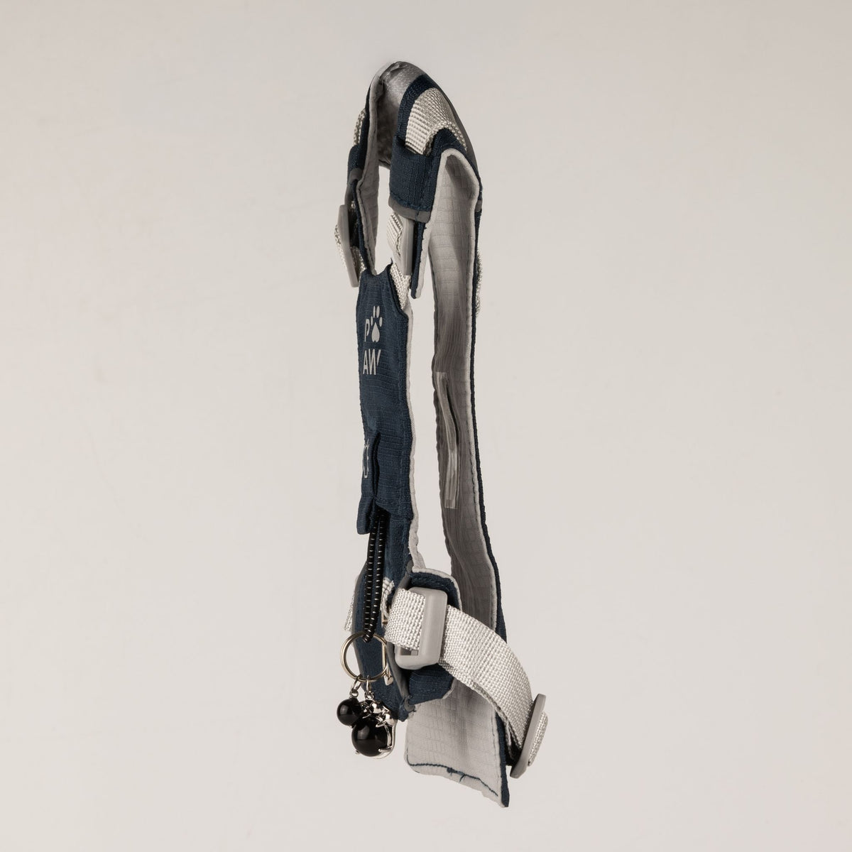 Pettorina Guardian grigio roccia con ciondolo in ossidiana nera – taglia S (4–8 kg)